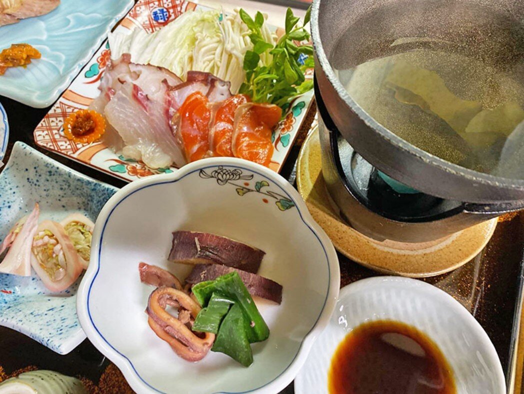 まるほん旅館(風間浦村)